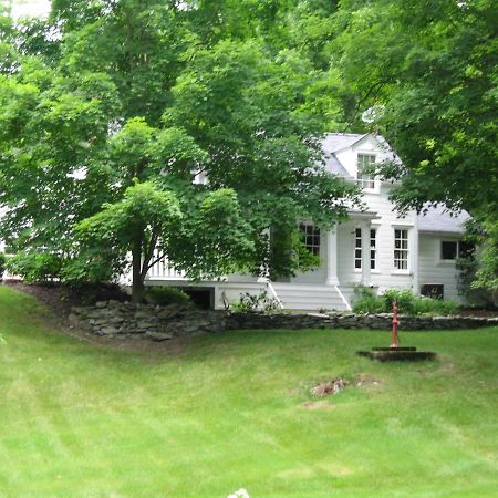 B&B On Seven Acres With Private Bed & Bath Clinton Corners Экстерьер фото