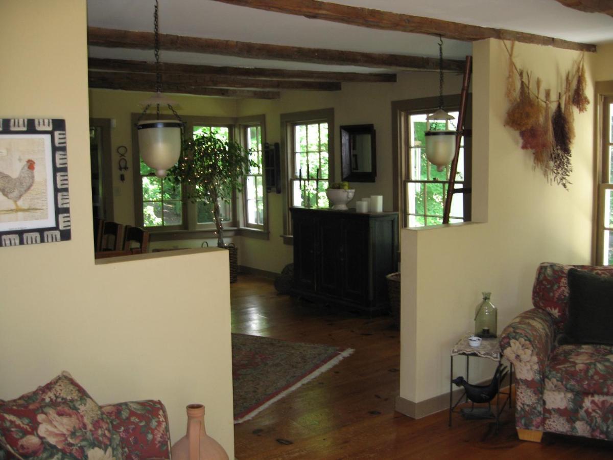 B&B On Seven Acres With Private Bed & Bath Clinton Corners Экстерьер фото
